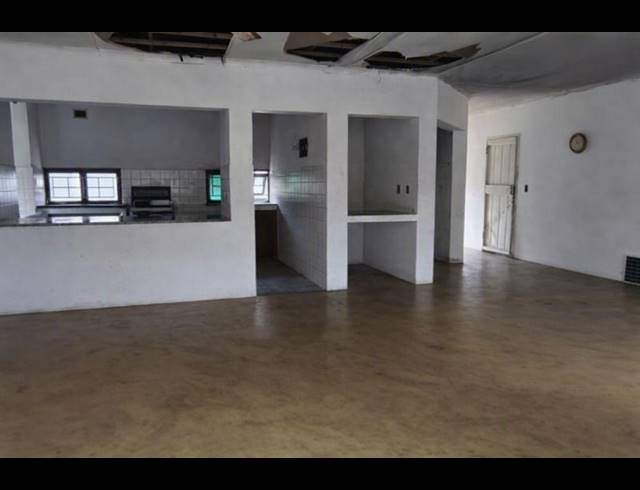 3 BEDROOM HOUSE FOR SALE IN GLENMORE BEACH